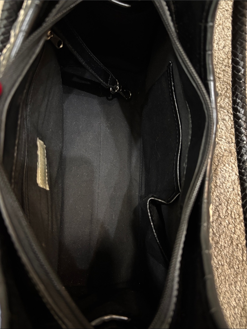 Coldwater Creek Black and Cream Woven Shoulder Bag with Heart Accent - Picture 6 of 10